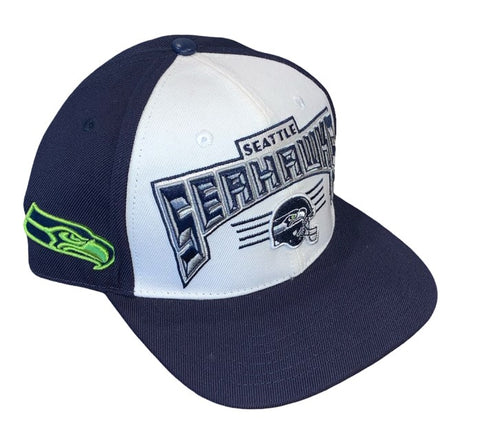 Seattle Seahawks NFL Pro Standard – Chrome Classic Logo Cap