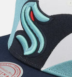 Seattle Kraken NHL Mitchell & Ness - Sharktooth Snapback Cap