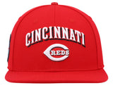 Cincinnati Reds MLB Pro Standard - Stacked Logo Snapback Cap